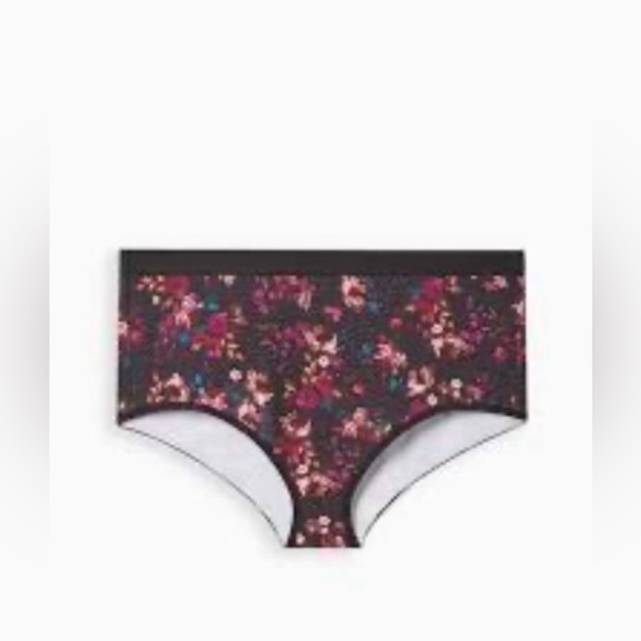 3 for $20 TORRID NWT Black Floral Autumn Mid-Rise Brief Panty Size 3X 0328 - Picture 1 of 3